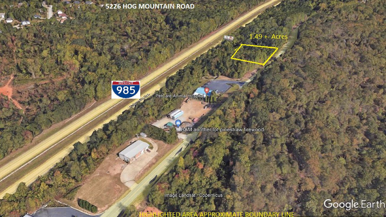 5226 Hog Mountain Rd, Flowery Branch, GA 30542