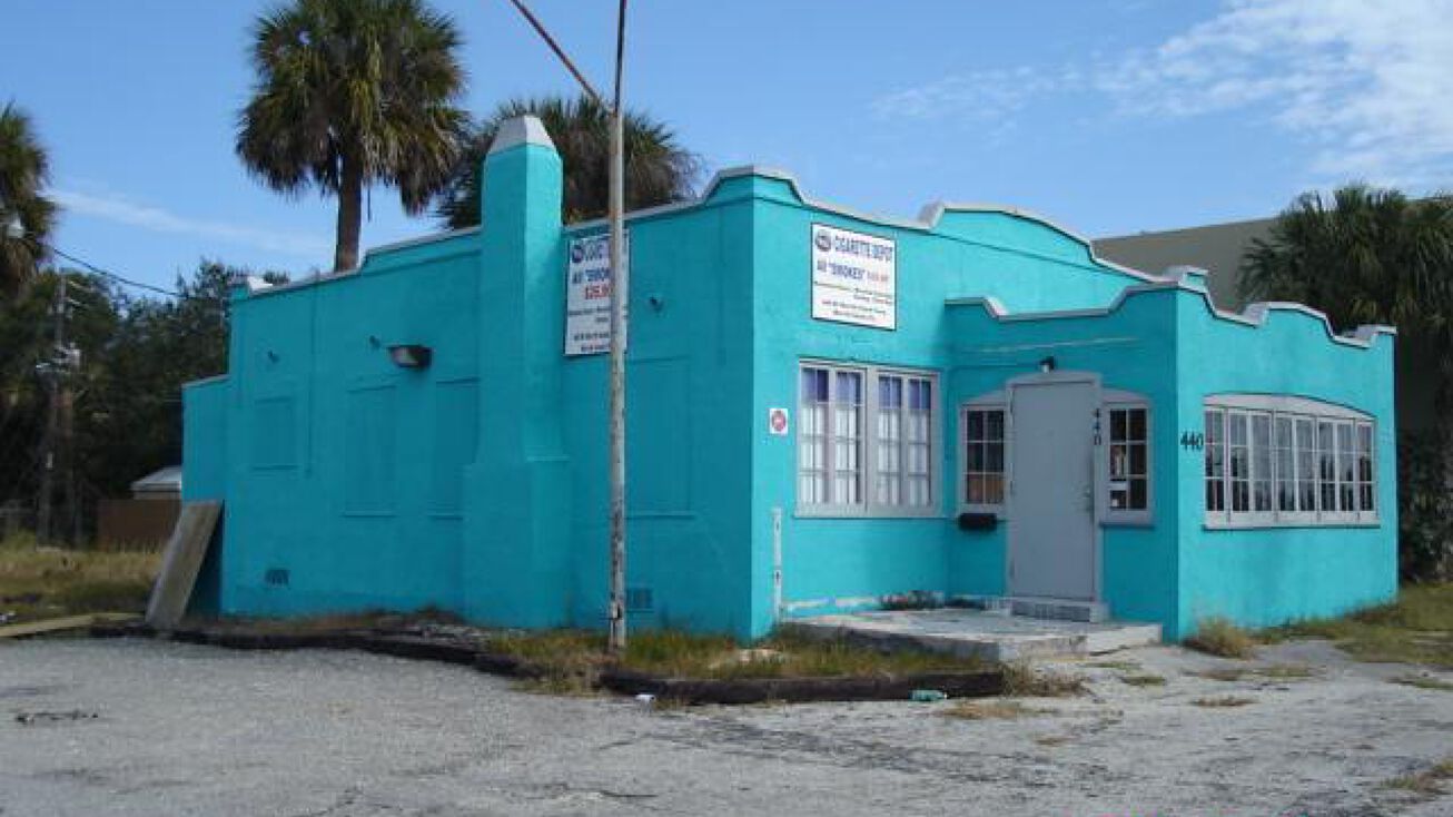 440 W Merritt Island Causeway, Merritt Island, FL 32952