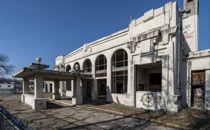 Pictures of Mixed Use property located at 205 N Main St, Joplin, MO 64801 for sales - image #1