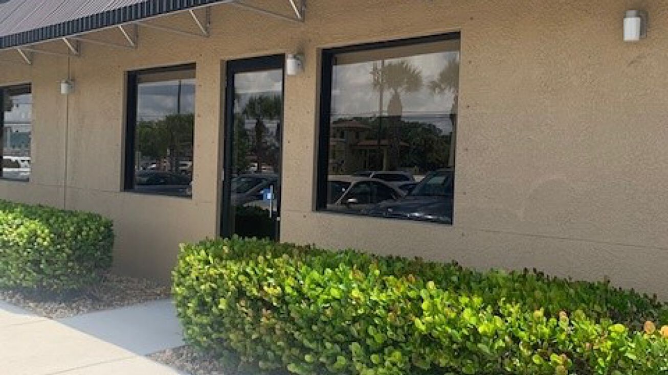 18070 S Tamiami Trail, Fort Myers, FL 33908 Mixed Use Property for