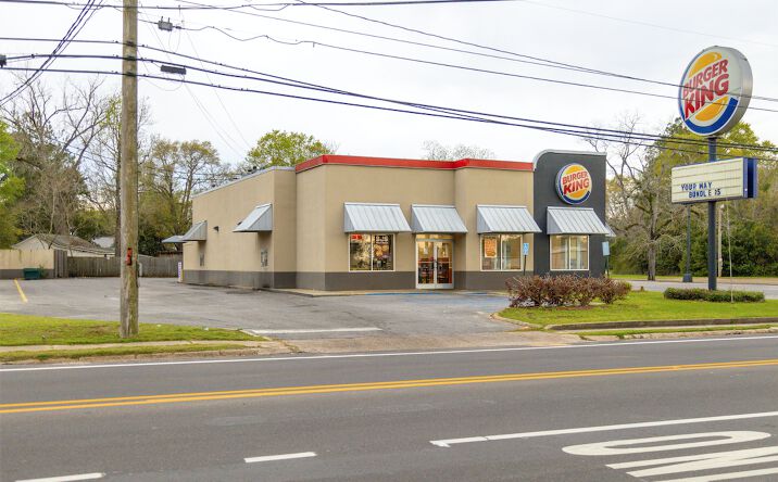 Pictures of Retail property located at 529 Claxton Ave, Elba, AL 36323 for comps - image #1