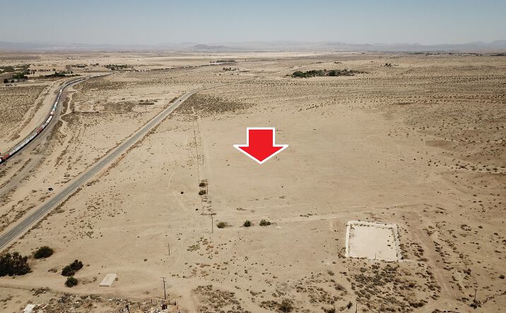Pictures of Land property located at 21775 National Trails Hwy, Barstow, CA 92311 for sales - image #1