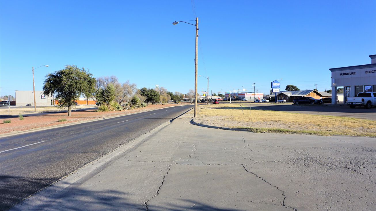 W. Dickinson Blvd, Fort Stockton, TX 79735