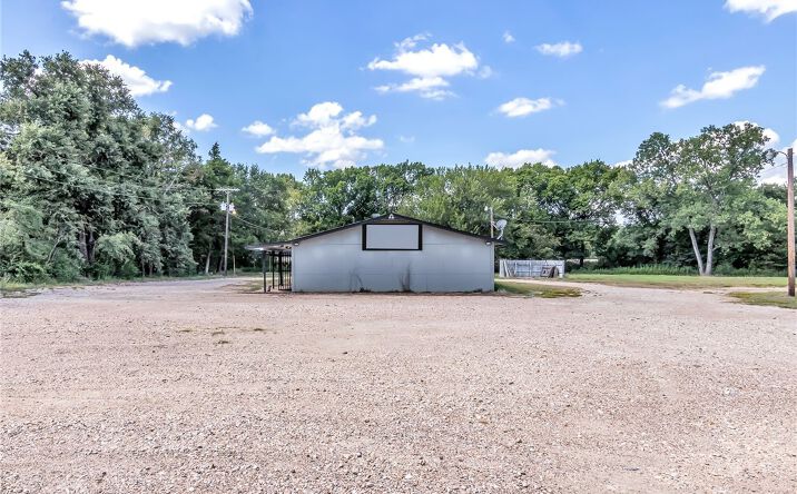 Pictures of Industrial property located at 3000 North Texas, Bryan, TX 77803 for sales - image #1