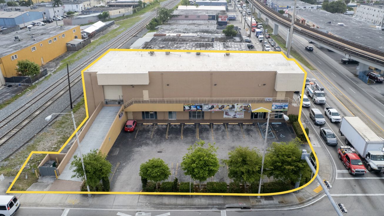 2101 W 4th Ave, Hialeah, FL 33010 Industrial Property for Sale 2101