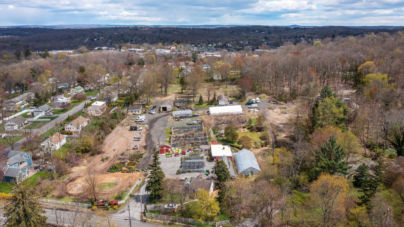 1943 Baldwin Rd, Yorktown Heights, NY 10598