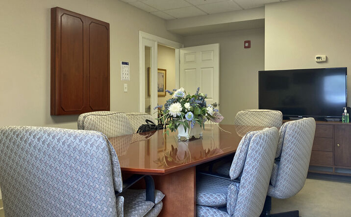 Pictures of Office property located at 540 Main St, Barnstable, MA 02601 for comps - image #1