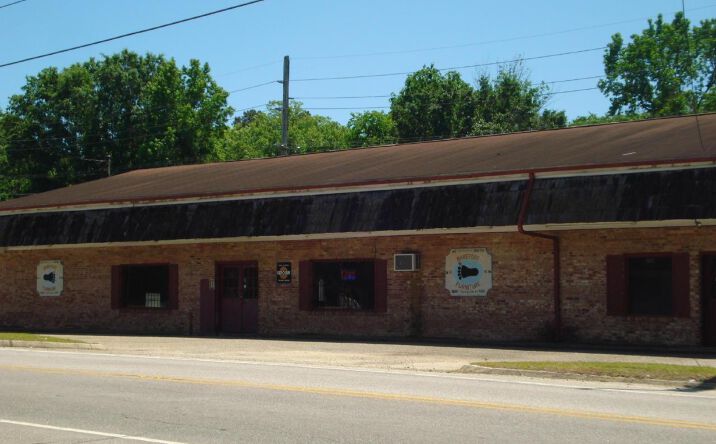 Pictures of Industrial property located at 1708 Clinton Road, Fayetteville, NC 28312 for sales - image #1
