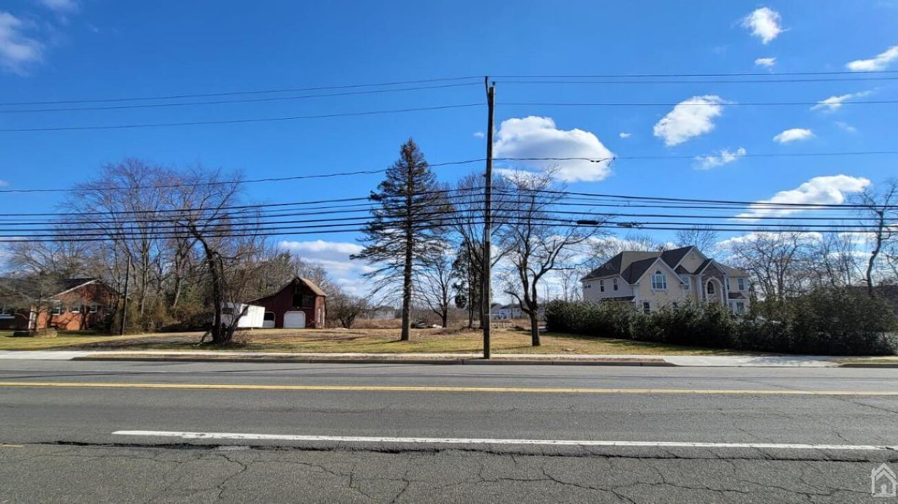 793 Ridge Road, South Brunswick, NJ 08852