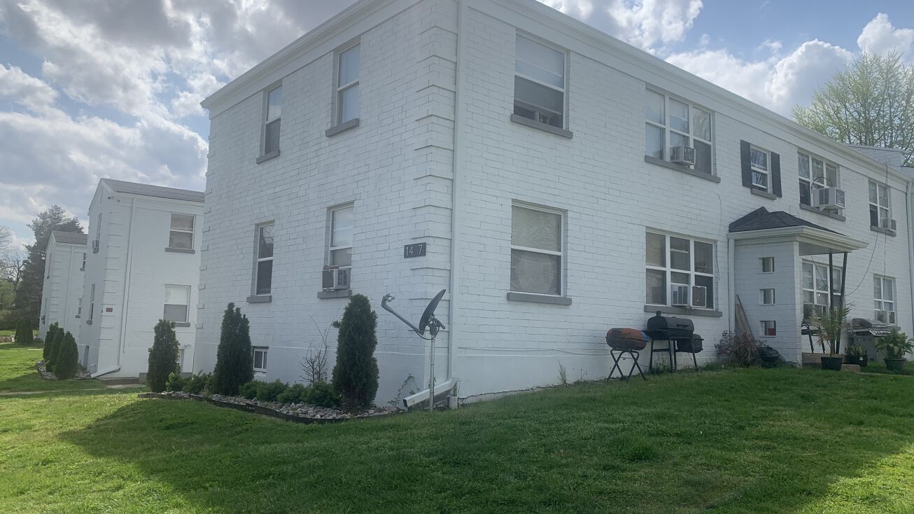 1447 Nightingale Rd, Louisville, KY 40213