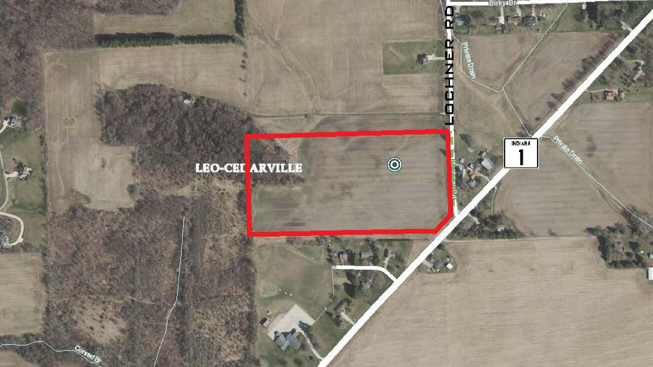 15701 Lochner Rd, Spencerville, IN 46788