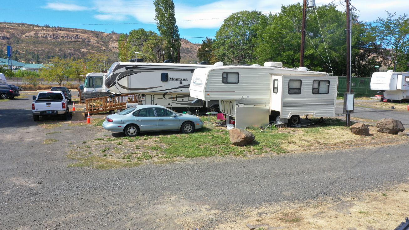 2510 W 2nd St, The Dalles, OR 97058