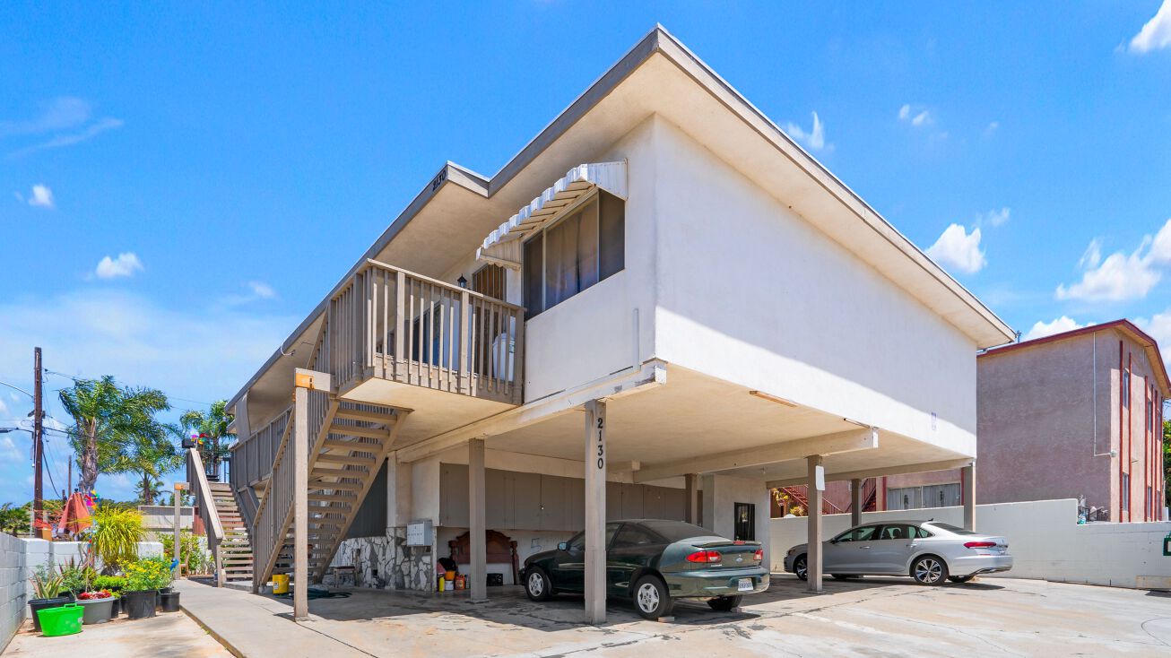 2130 Willow Ave, Oceanside, CA 92058 Multifamily Property for Sale