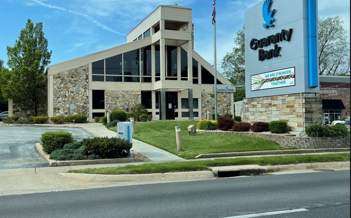 1510 E Sunshine St, Springfield, MO 65804 | Crexi.com