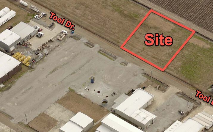 Pictures of Land property located at Tool Drive, Lot 3, New Iberia, LA 70560 for sales - image #1
