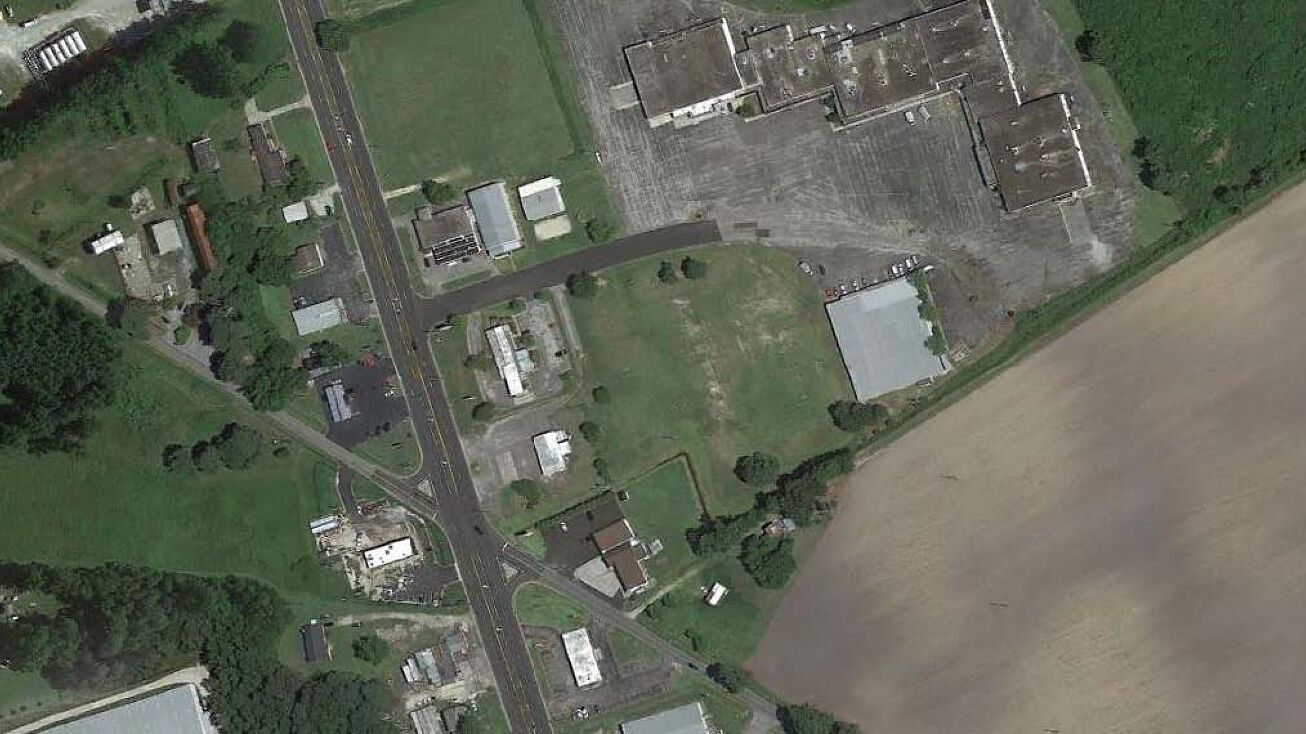 125 Rockfish Plaza, Wallace, NC 28466