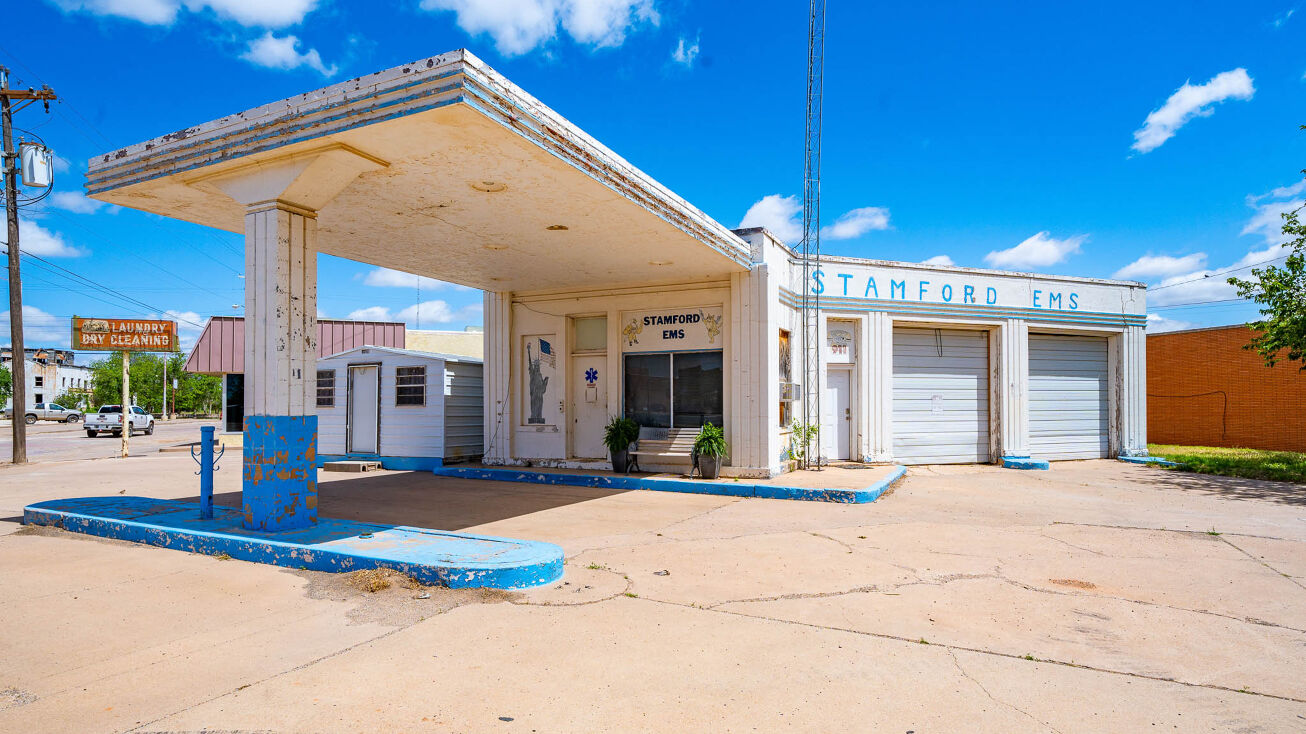 301 N Hamilton St Stamford, Texas, Lueders, TX 79533