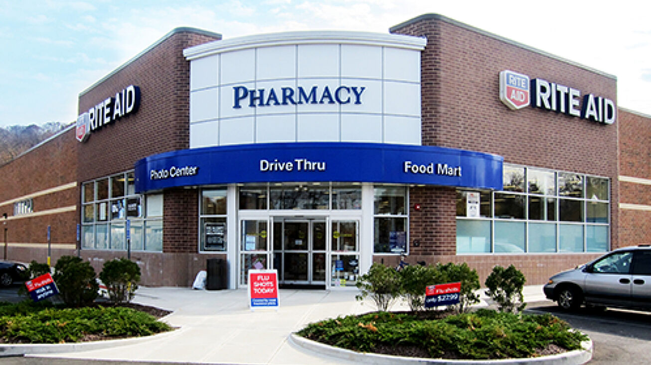 85 Middletown Ave, North Haven, CT 06473