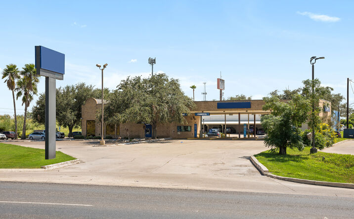 image of property at EXP 83 Mercedes TX 78570