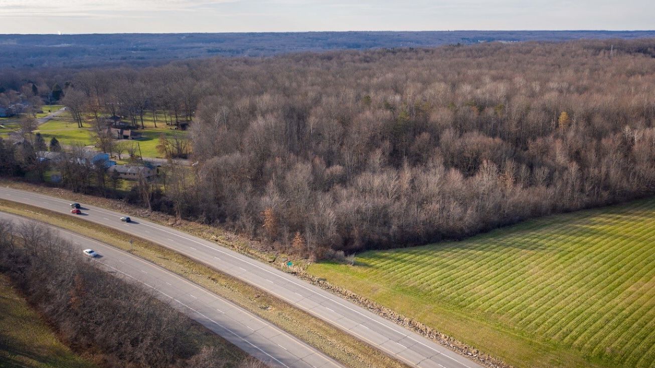 Hubbard Thomas Rd, SE,, Hubbard, OH 44425