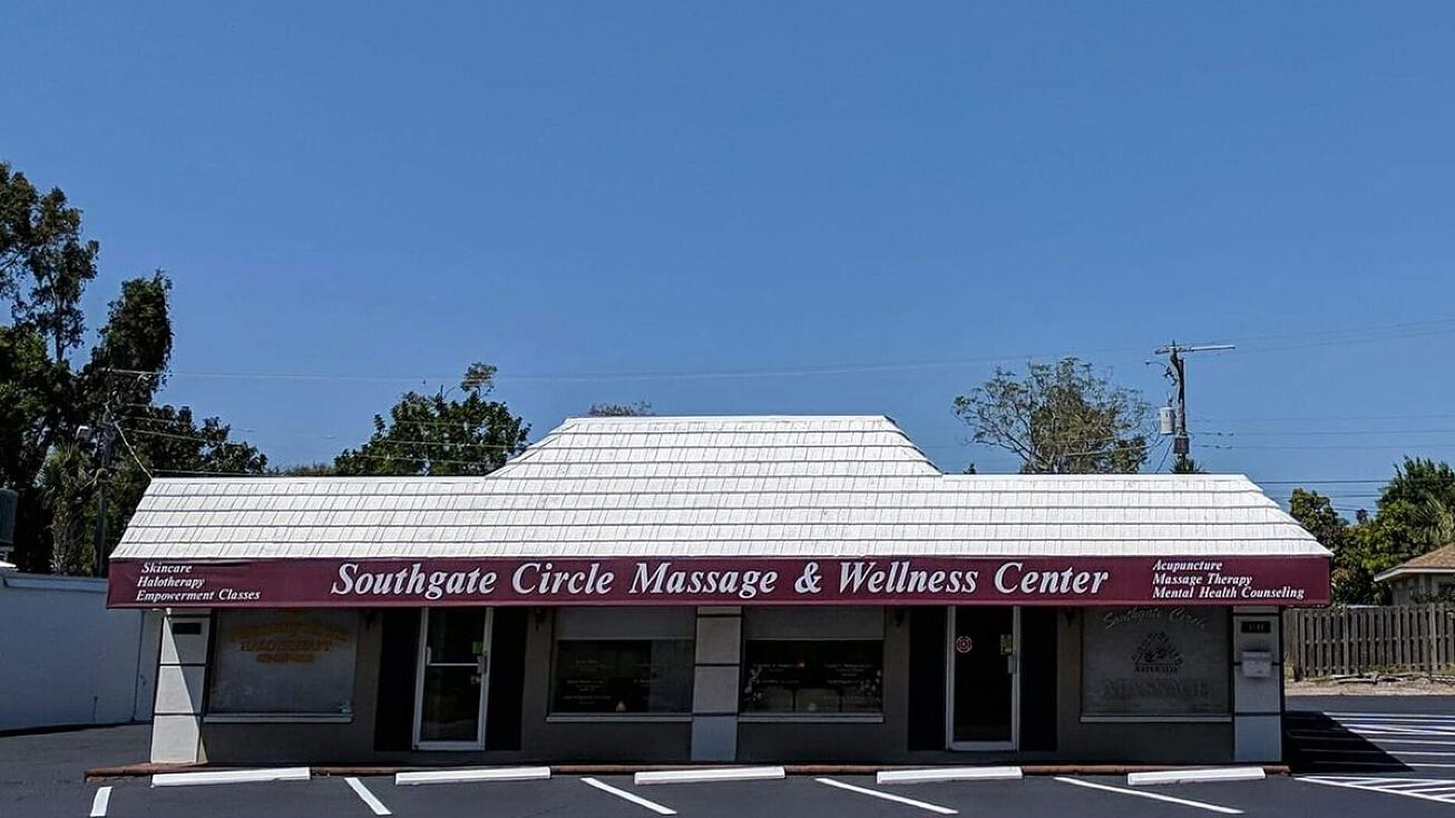 3148 Southgate Cir, Sarasota, FL 34239