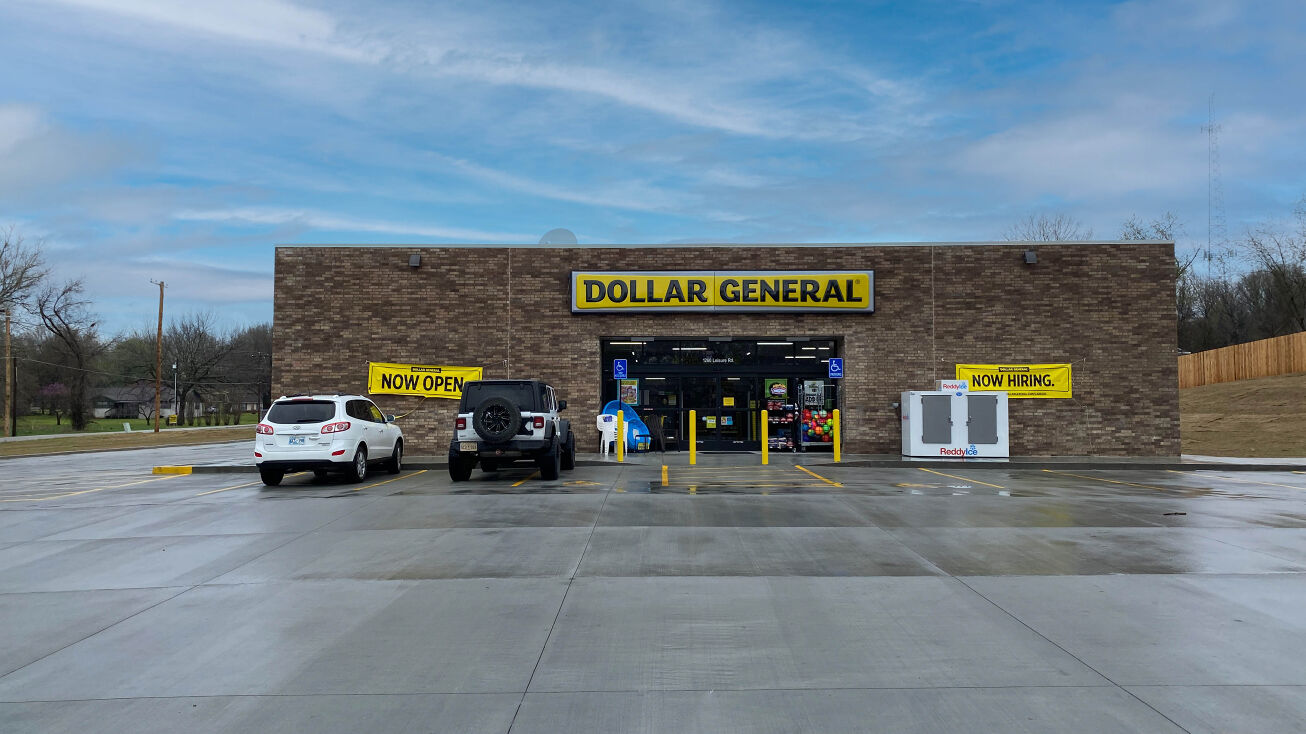 1260 Leisure Rd, Grove, OK 74344