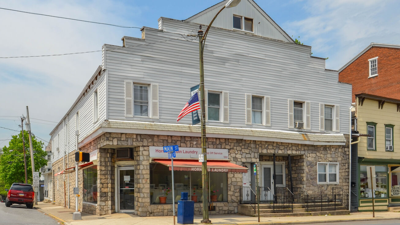 592 Main St, Slatington, PA 18080 Mixed Use Property for Sale 592 Main Street