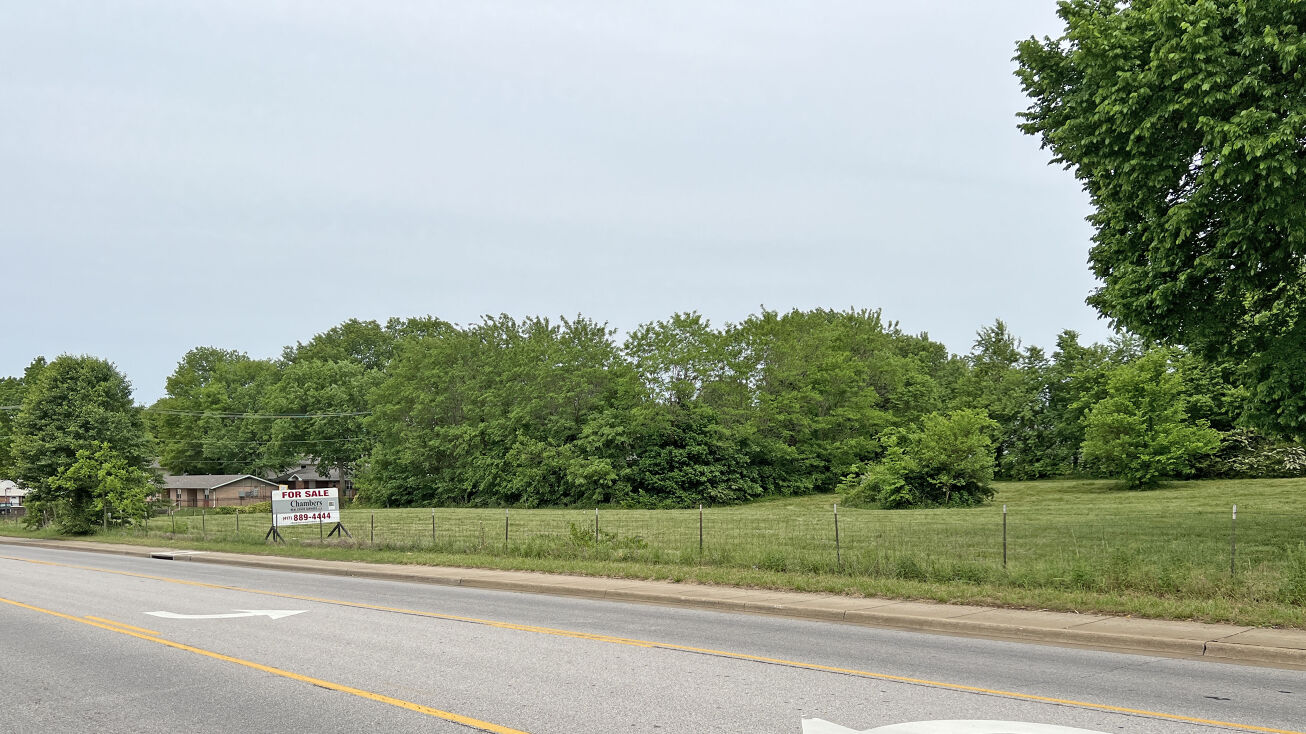 3014 N Howard Ave, Springfield, MO 65803