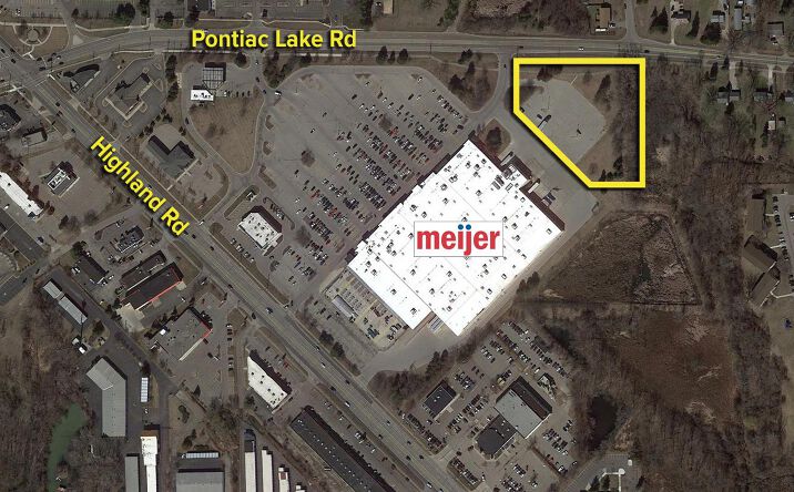 Pictures of Land property located at 4200 Highland Rd, Waterford Township, MI 48328 for sales - image #1