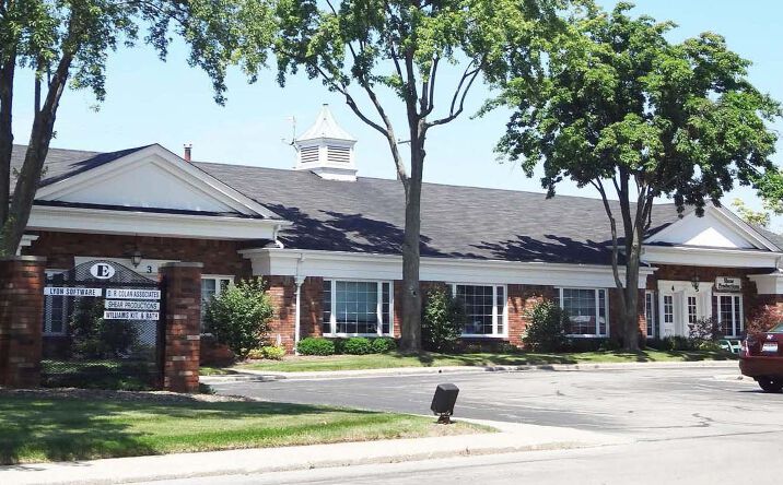 Pictures of Office property located at 5800 Monroe St, Sylvania, OH 43560 for sales - image #1
