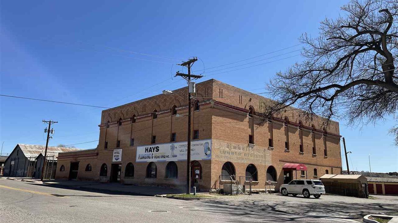 Pictures of Retail, Land, Business for Sale property located at 600 Railroad Ave, Las Vegas, NM 87701 for sales - image #1