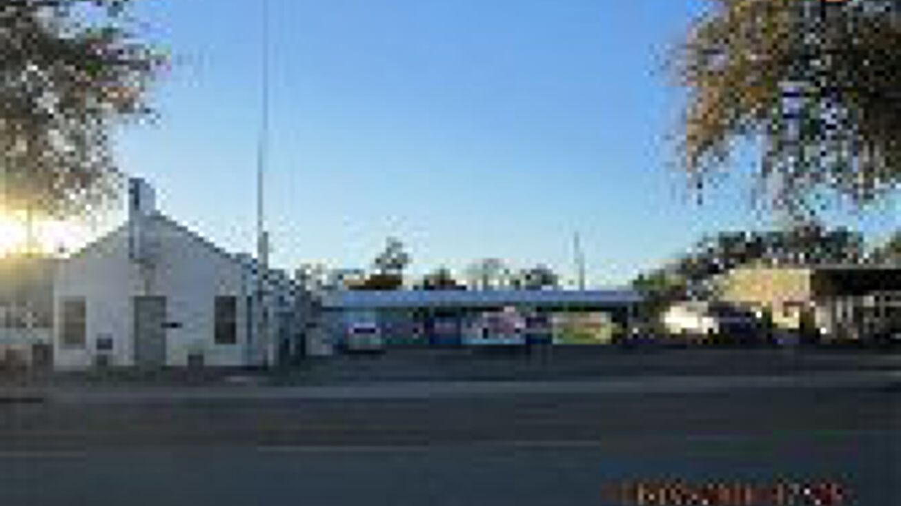 705 N 1st St, Artesia, NM 88210