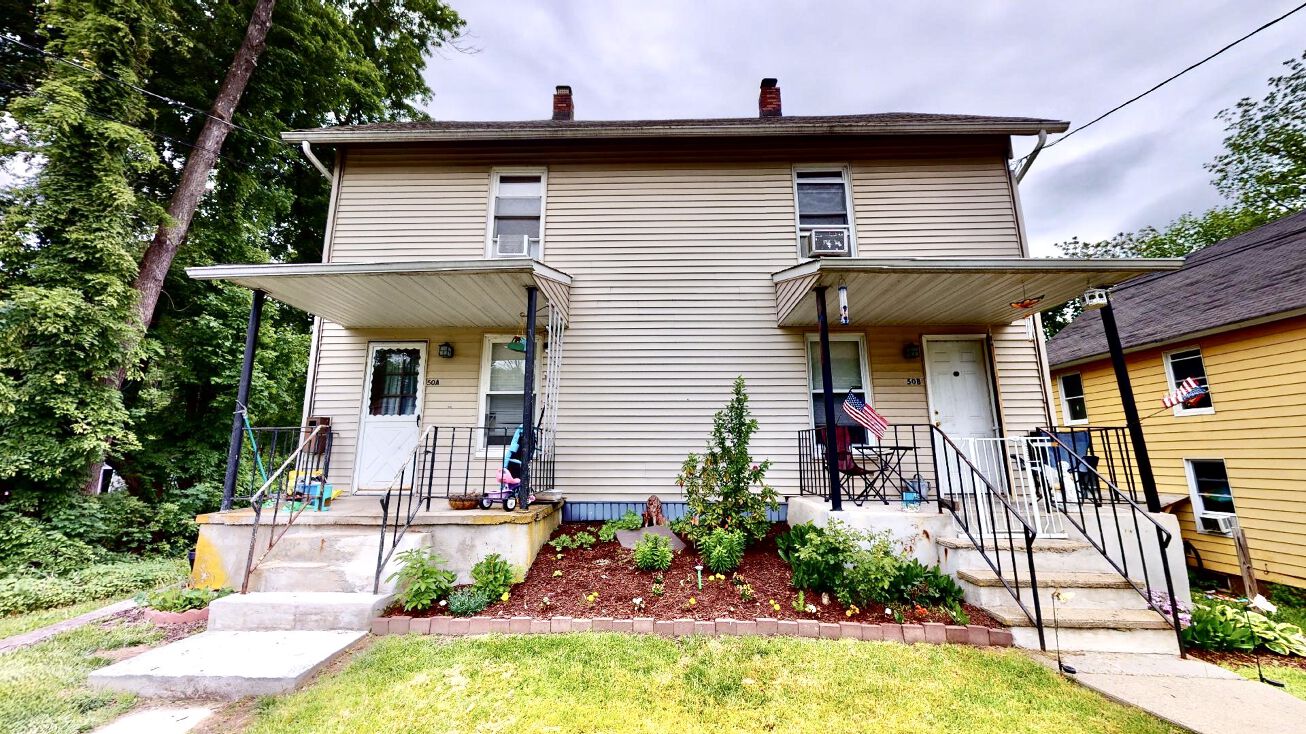 50 King Cole Rd, Hamburg, NJ 07419