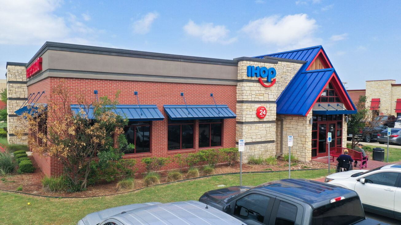 5401 Kyle Centre Dr, Kyle, TX 78640