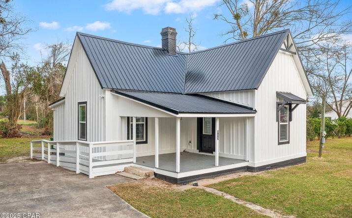 Pictures of Office property located at 913 Main Street, Chipley, FL 32428 for sales - image #1