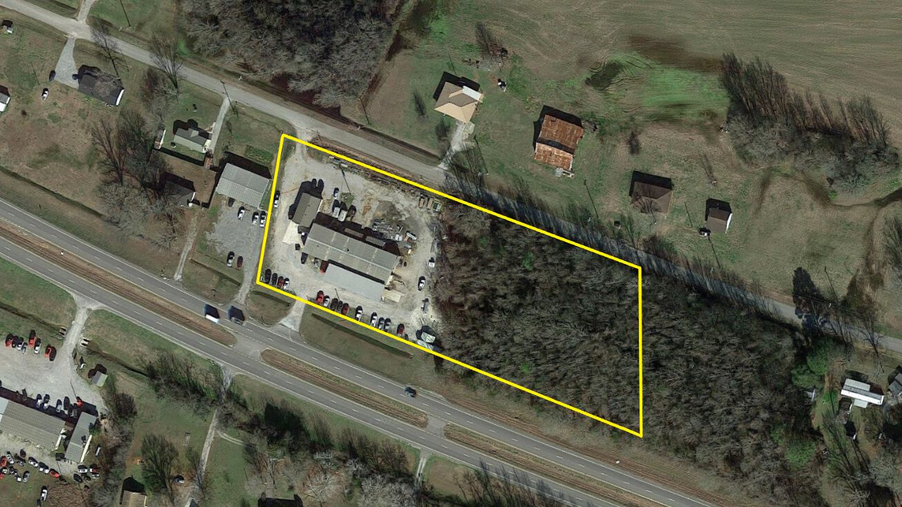 18301 State Hwy 20, Hillsboro, AL 35643