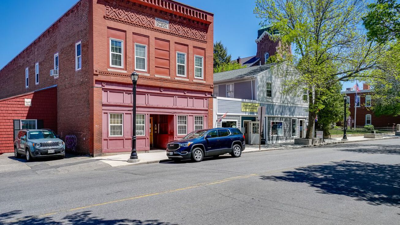 290 Main St, Biddeford, ME 04005 Multifamily Property for Sale