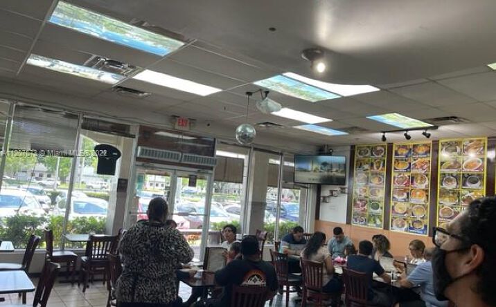 Pictures of Business for Sale, Retail, Office property located at 8726 NW 26th St, Doral, FL 33172 for sales - image #1