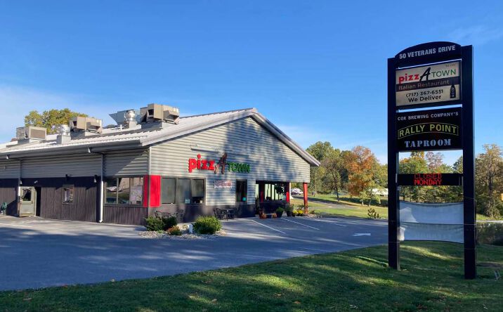 Pictures of Retail property located at 50 Veterans Dr, Elizabethtown, US 17022 for sales - image #1