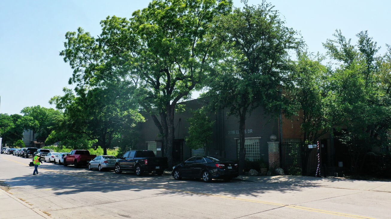 2016 Lucas Dr, Dallas, TX 75219
