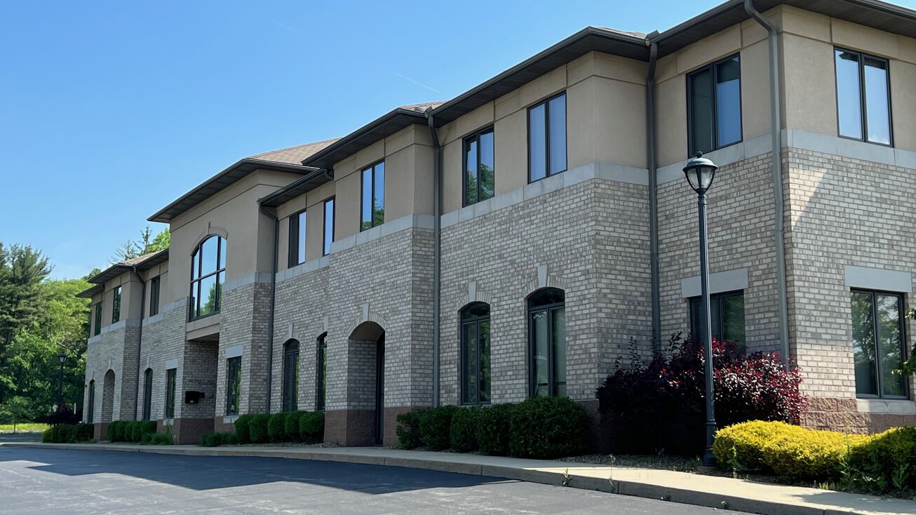 760 BoardmanCanfield Rd, Youngstown, OH 44512