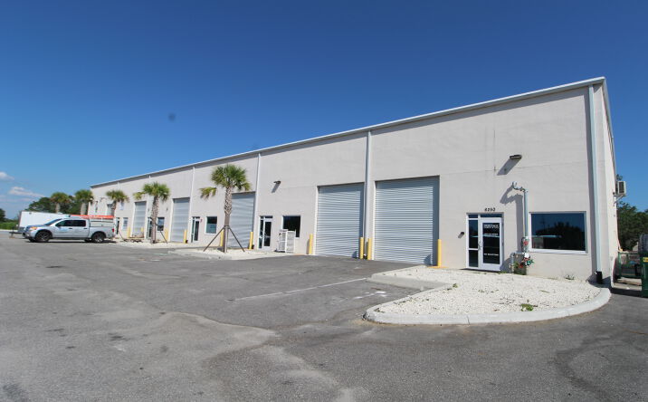 Pictures of Industrial property located at 6121 Porter Rd, Sarasota, FL 34240 for sales - image #1