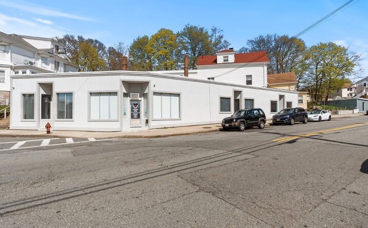 Pictures of Multifamily property located at 1792 Pleasant St, Fall River, MA 02723 for sales - image #1