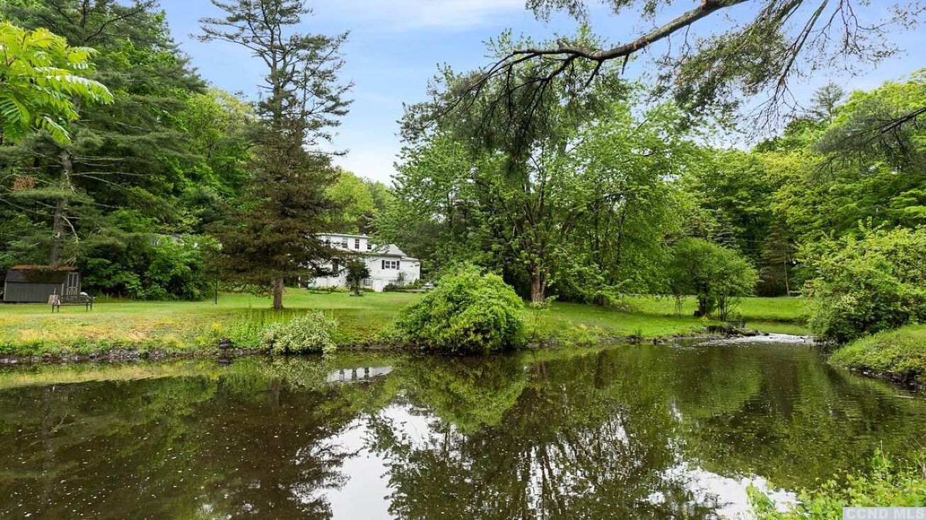 606616 Dewitt Mills Rd, Kingston, NY 12401 Multifamily Property for Sale