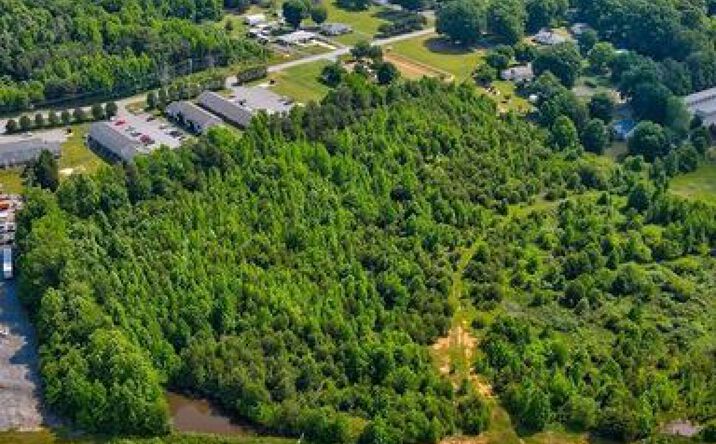 Pictures of Retail, Multifamily, Office, Land property located at 0 Freeway Dr, Reidsville, NC 27320 for sales - image #1