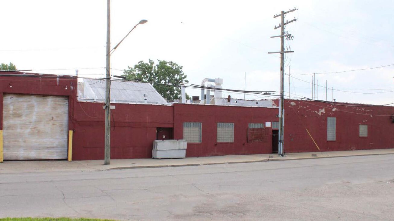 45 St Jean, Detroit, MI 48214