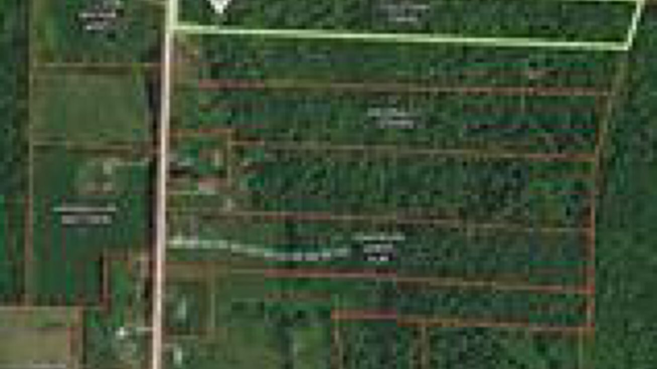 222 Bobbin Mill Rd, Lunenburg, VT 05906