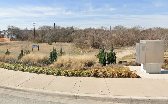 Pictures of Land property located at 2226 Briary Trace Ct, Lewisville, TX 75077 for sales - image #1