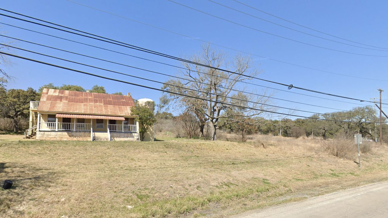 19525 FM 2252, Garden Ridge, TX 78266