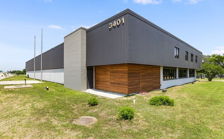 3401 Ed Bluestein Blvd, Austin, TX 78721 | Crexi.com